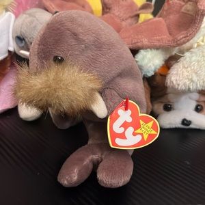 Jolly beanie baby